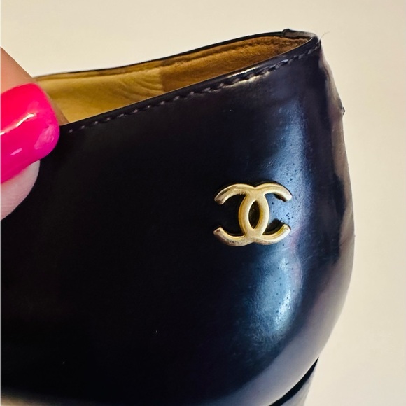 Chanel Mocassins Glazed Calf Skin Loafers /Dark Purple Size 37.5 - Picture 8 of 9